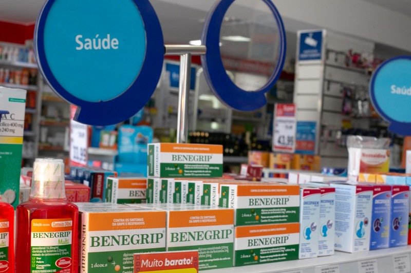 Casos de gripe fazem antiviral esgotar no DF