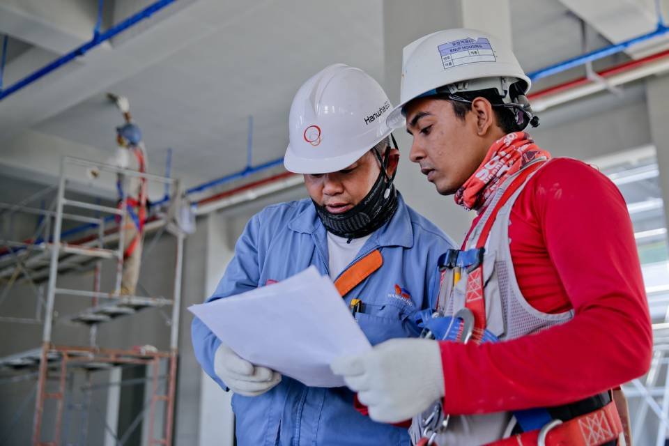 Encontre cursos de engenharia com descontos de até 77%