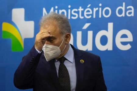 Ministro da Saúde, Marcelo Queiroga, anuncia durante coletiva de imprensa nesta quarta-feira 5:01, a inclusão de crianças de 5 a 11 anos contra covid 19