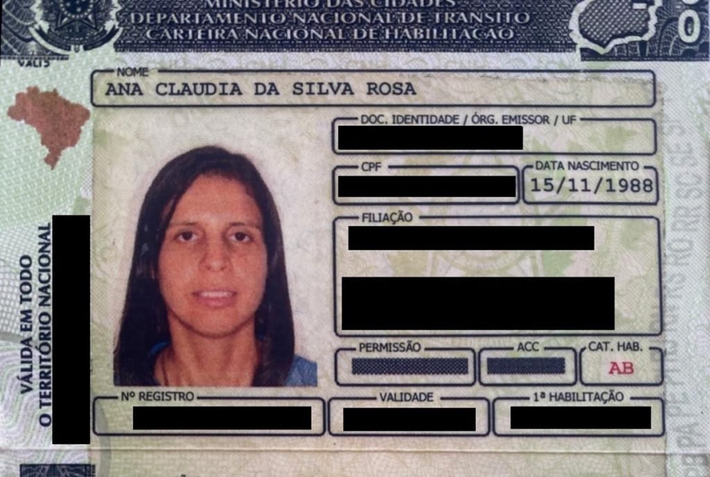Ana Claudia da Silva Rosa, apontada pela Polícia Civil como amante da viúva de dono de cartório morto em Rubiataba, Goiás