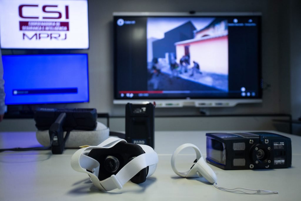 Óculos 3D reproduz imagens de cenas de crimes para investigadores