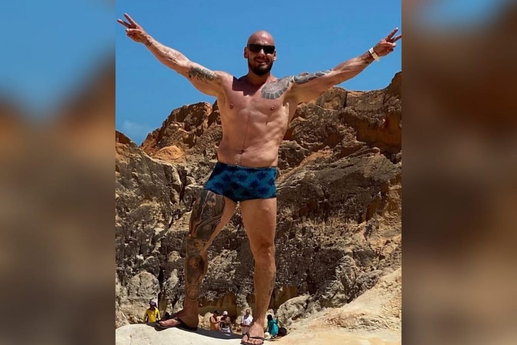 Felippe Ornellas fez cirurgia bariátrica e emagreceu mais de 90 quilos