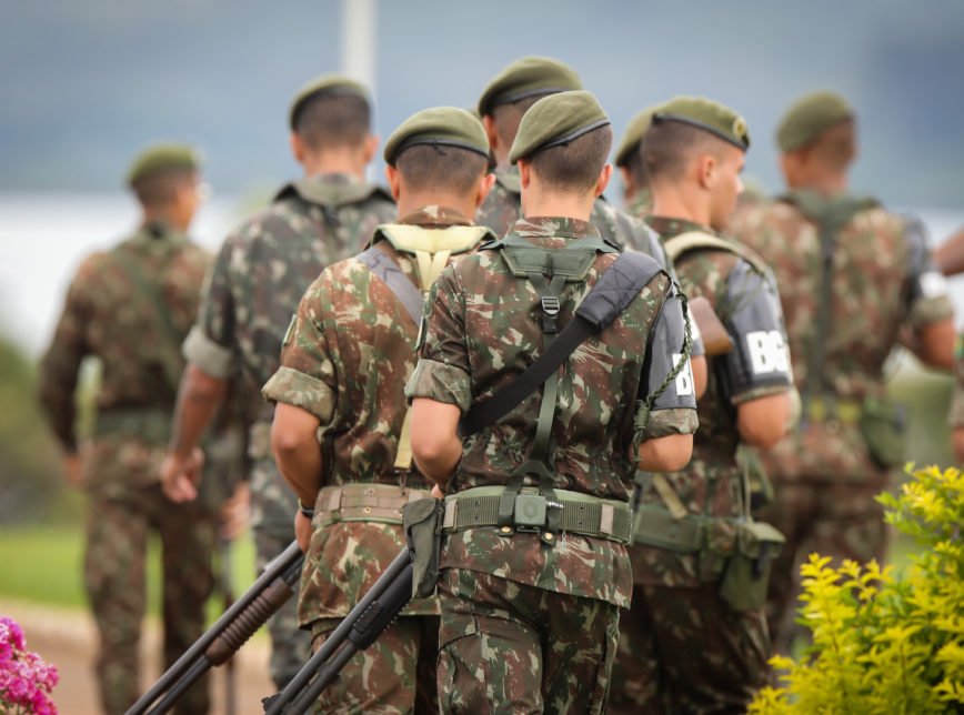 Exército Brasileiro abre concurso com 127 vagas