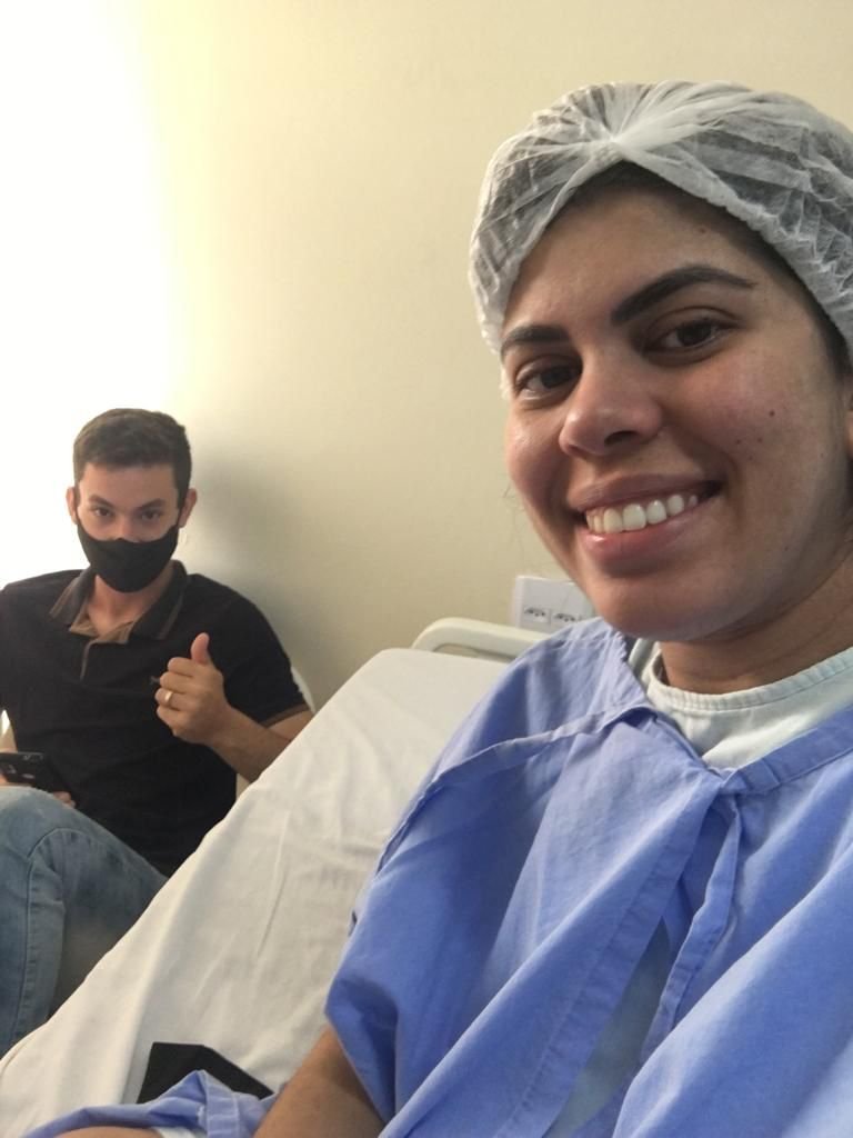 Os papais Eduardo e Aline antes do parto