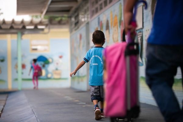 STF forma maioria contra lei que pro&iacute;be linguagem neutra em escolas |  Metr&oacute;poles
