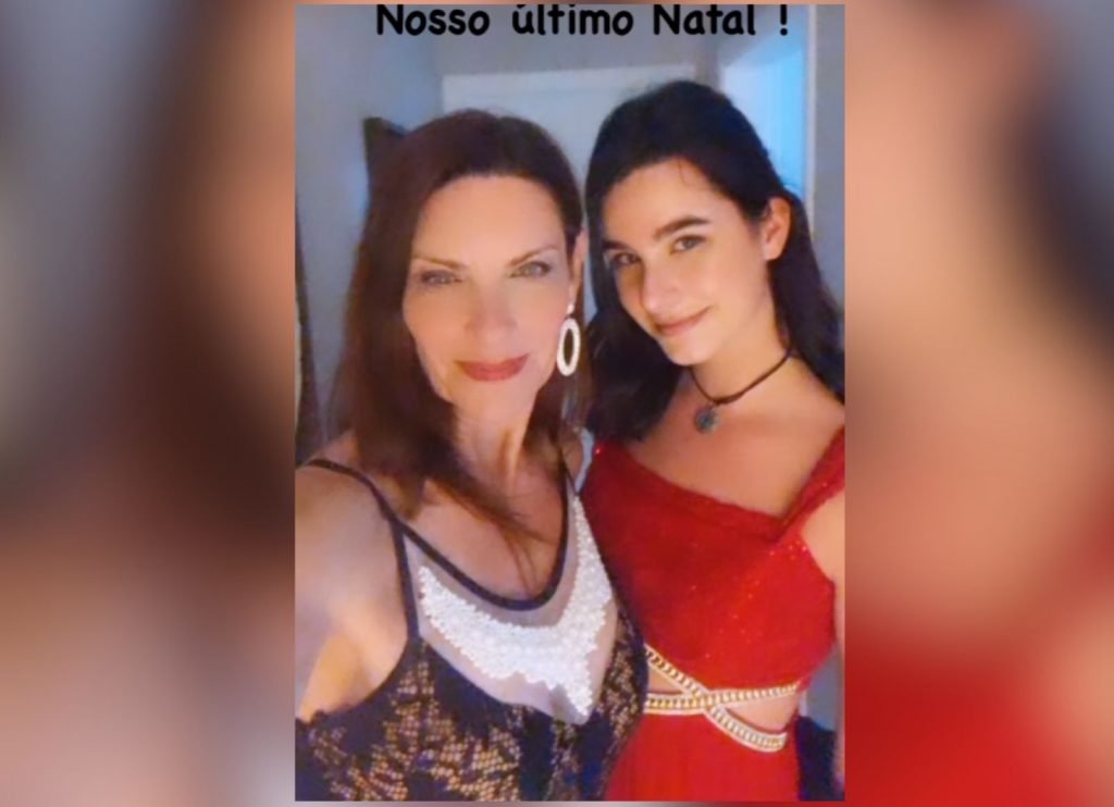 Apresentadora postou última foto do Natal com a filha, morta por Covid