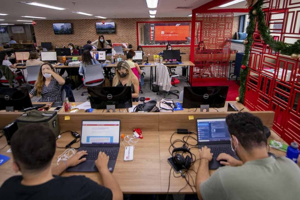 redacao metropoles jornalistas site premiados brasil