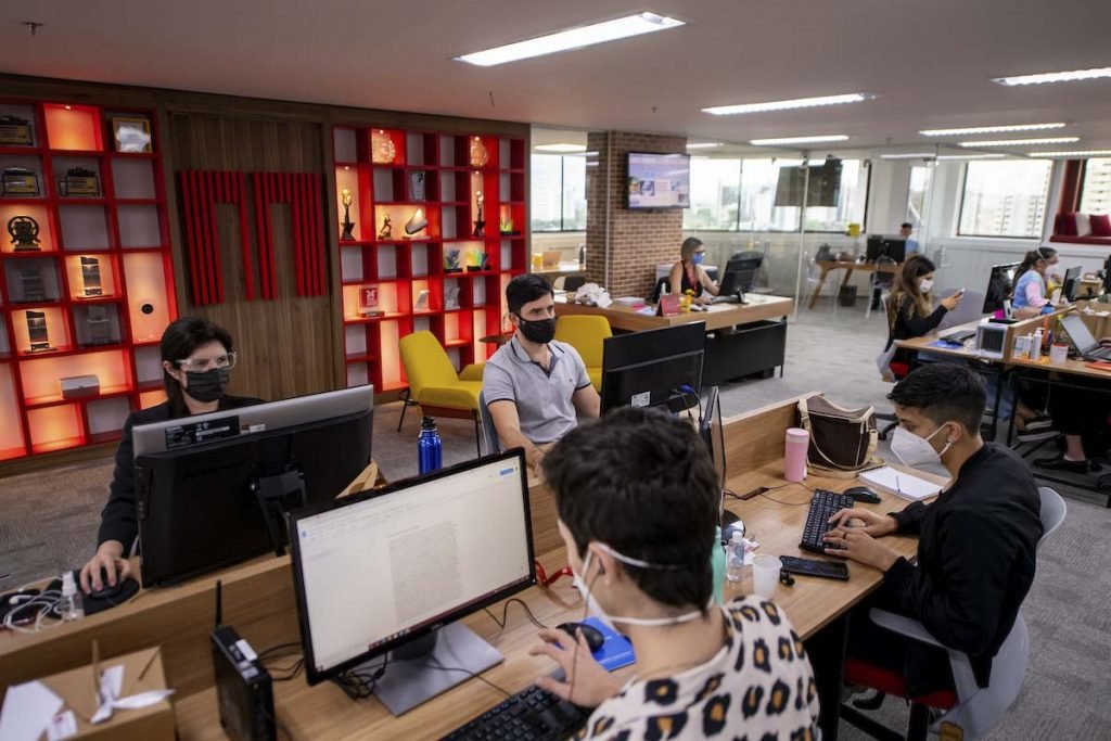 redacao metropoles jornalistas site premiados brasil