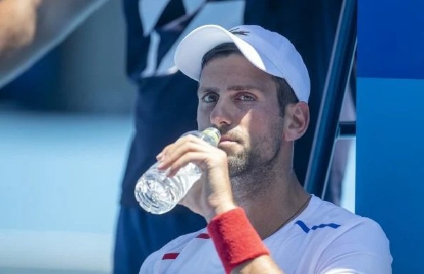 Djokovic tenta liberação para disputar Indian Wells e Miami sem vacina, tênis