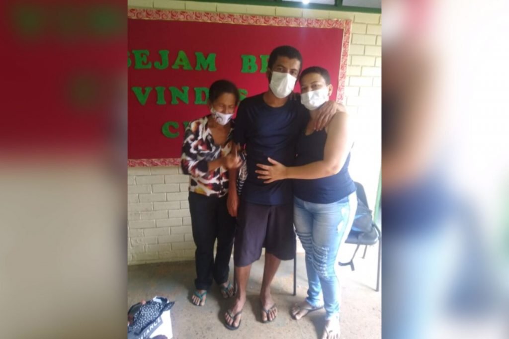 Ser mãe na Colmeia: detenta grávida e com filha de 1 ano aguarda sentença  há 4 meses, Distrito Federal