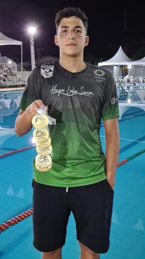 Pedro Henrique nadador
