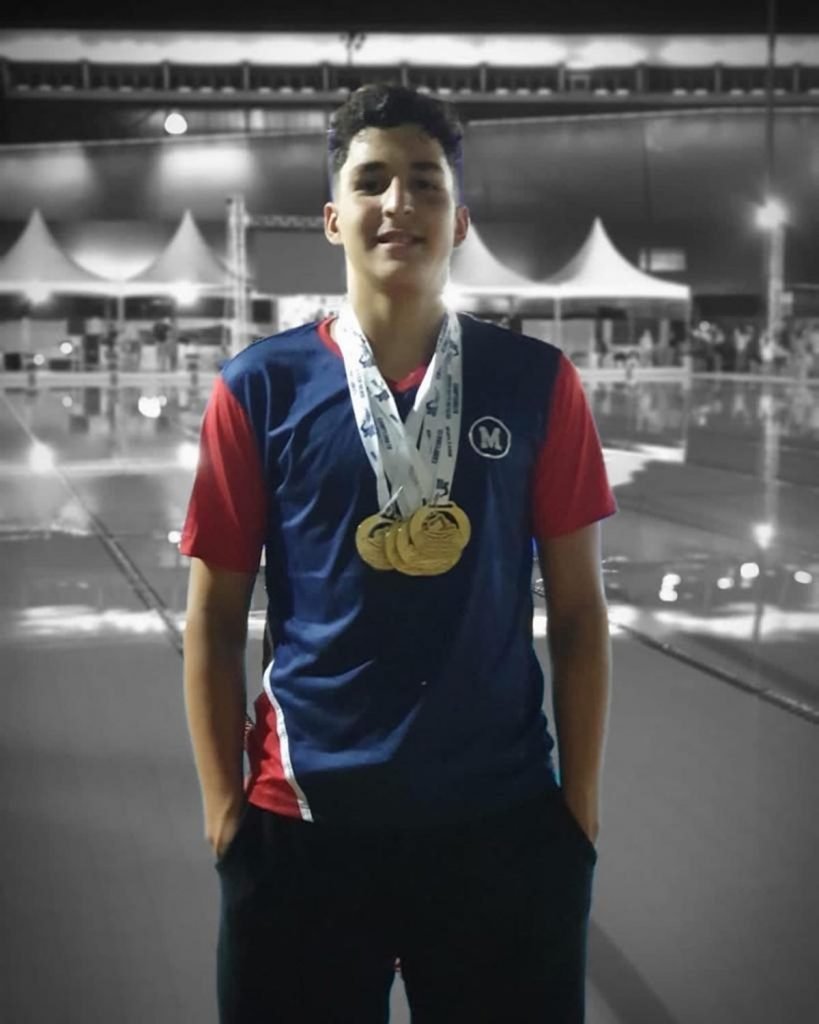Pedro Henrique nadador