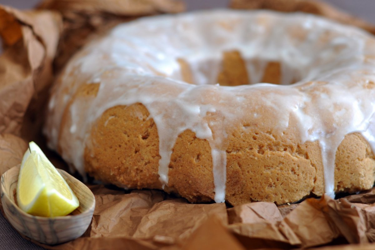 Bolo de limão fofinho: aprenda como fazer receita simples