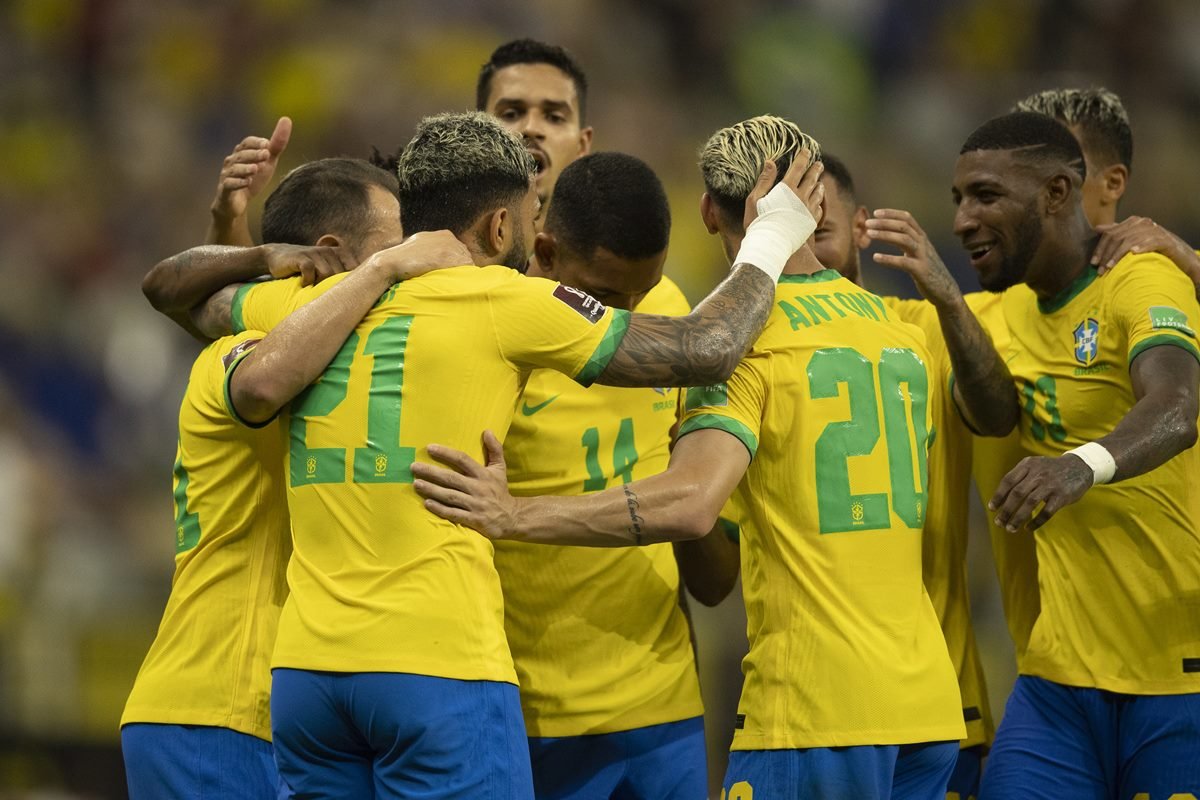 Brasil mantiene el 1er lugar en el ranking FIFA;  Argentina supera a Francia