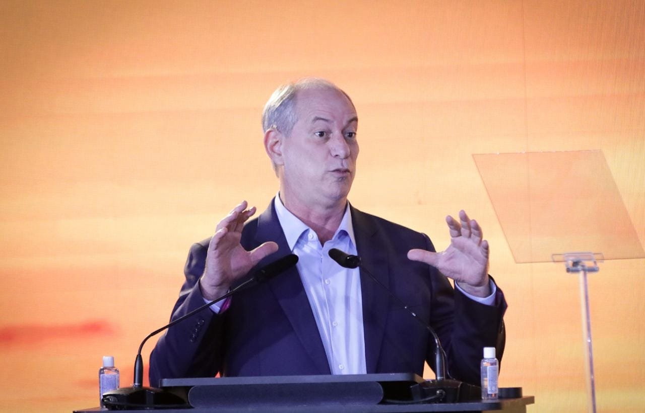 A nova aposta de Ciro Gomes para subir nas pesquisas Metr poles