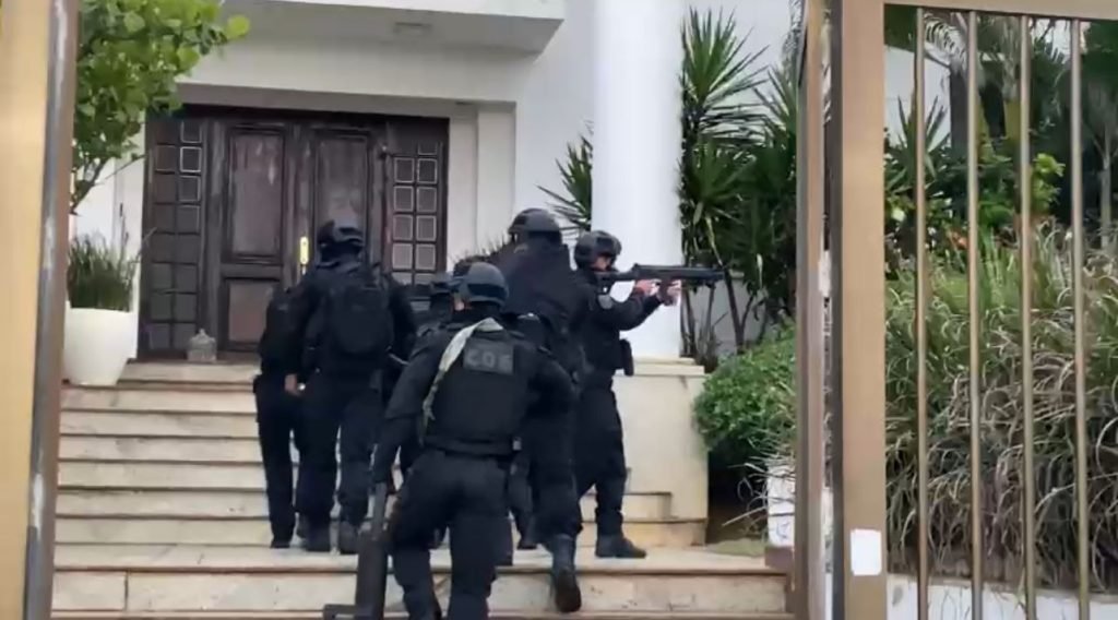Operação looping