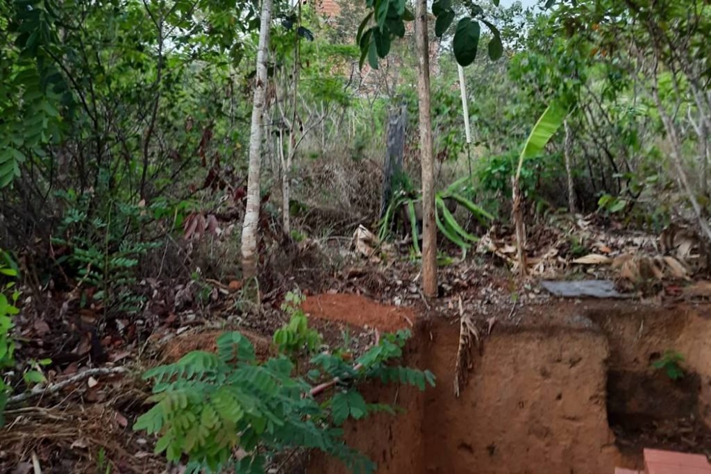 Construções irregulares na Chapada dos Veadeiros (GO)