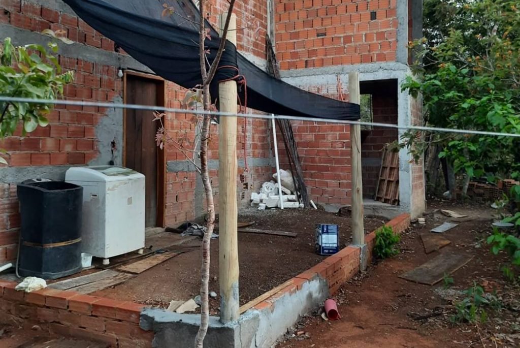 Construções irregulares na Chapada dos Veadeiros (GO)
