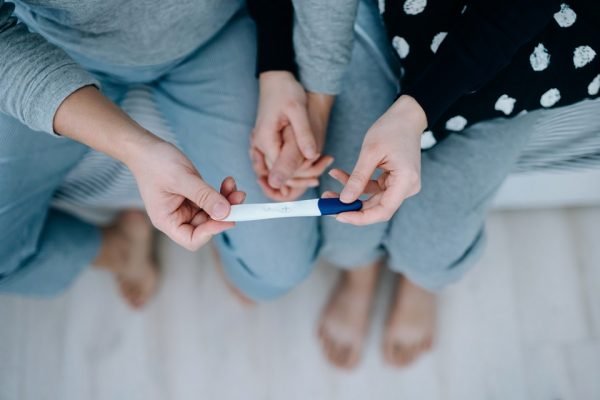 Menstruação atrasada a 8 dias e muco branco