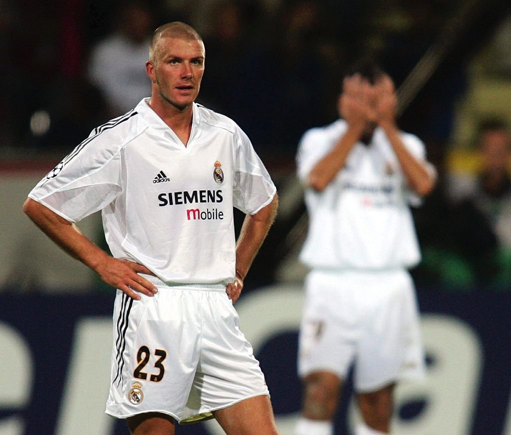 Beckham já estava sendo negociado com o Barça, quando o atleta interveio e disse que queria jogar no Real Madrid