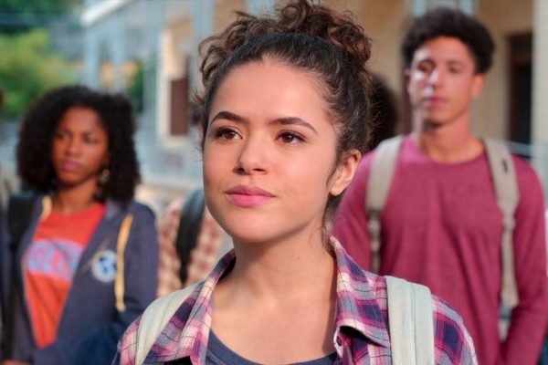 Netflix Divulga Trailer De De Volta Aos 15 Com Maisa E Camila Queiroz Metrópoles 3314