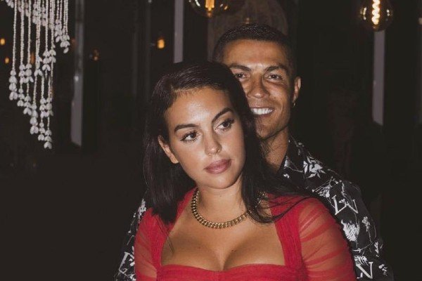 Conheça Georgina Rodríguez Modelo E Namorada De Cristiano Ronaldo Metrópoles 1600