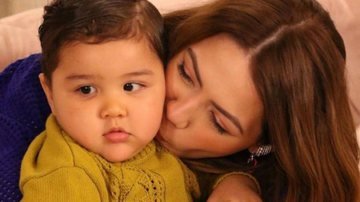 Fotografia colorida de Sarah Poncio e Josué