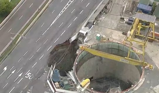 Cratera do Metrô em São Paulo