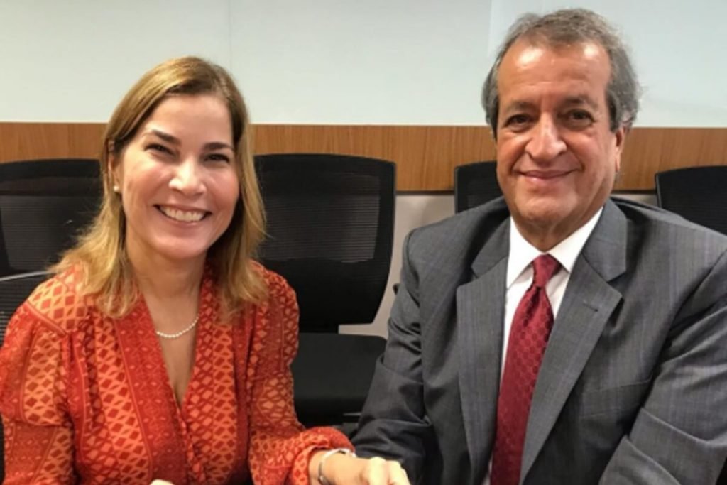 mayra pinheiro junto a presidente do PL