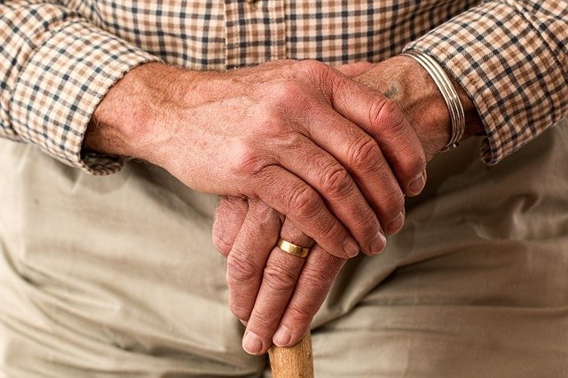 Color photograph of elderly hand