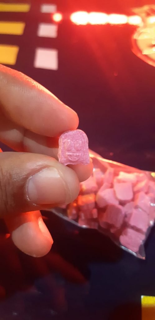 PRF prende homem com quase 500 comprimidos de ecstasy