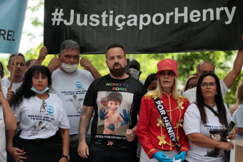 Leniel Borel, pai do menino Henry Borel, no julgamento de Jairinho e Monique Medeiros, no dia 9/2/2022
