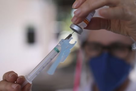 Fotografia colorida de vacinação