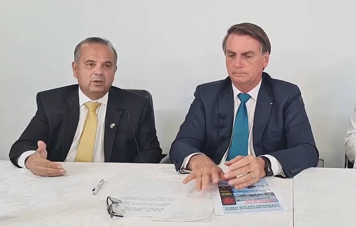 Bolsonaro confirma Marinho e Gilson Machado pr&eacute;-candidatos ao Senado