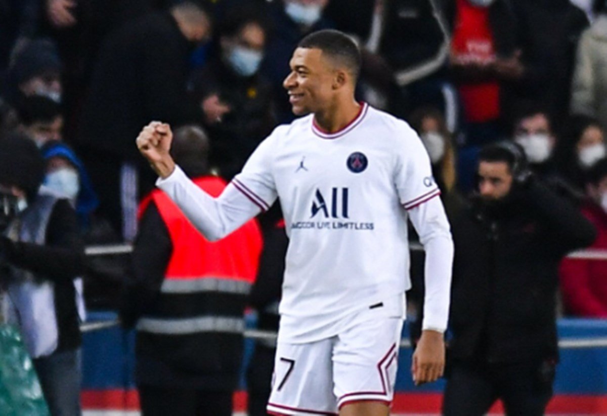 Kylian Mbappé  Fotografia de homens, Jogadores de futebol, Paris