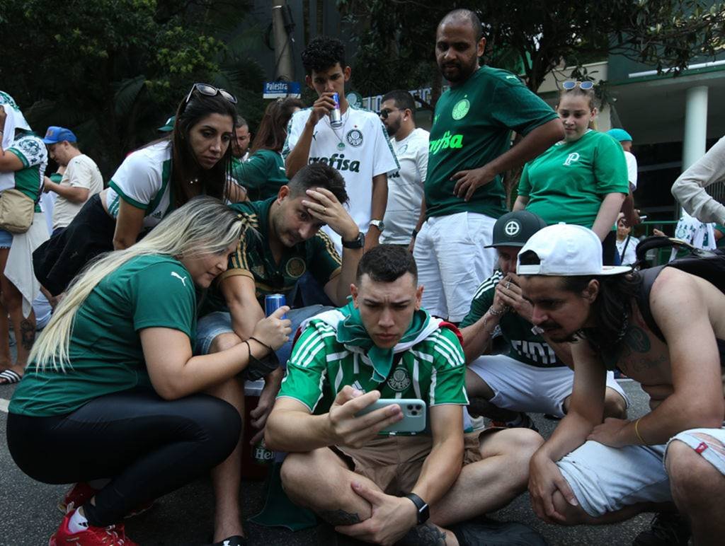 VÍDEO: Soldado alemão volta a zoar rivais: Palmeiras não tem mundial