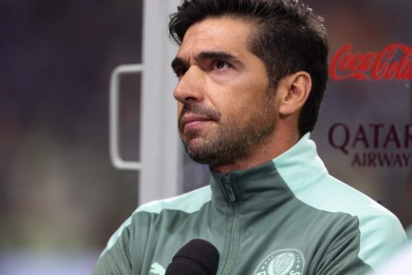 Palmeiras não teve 3 dias de intervalo, como a FIFA recomenda, em 31 partidas