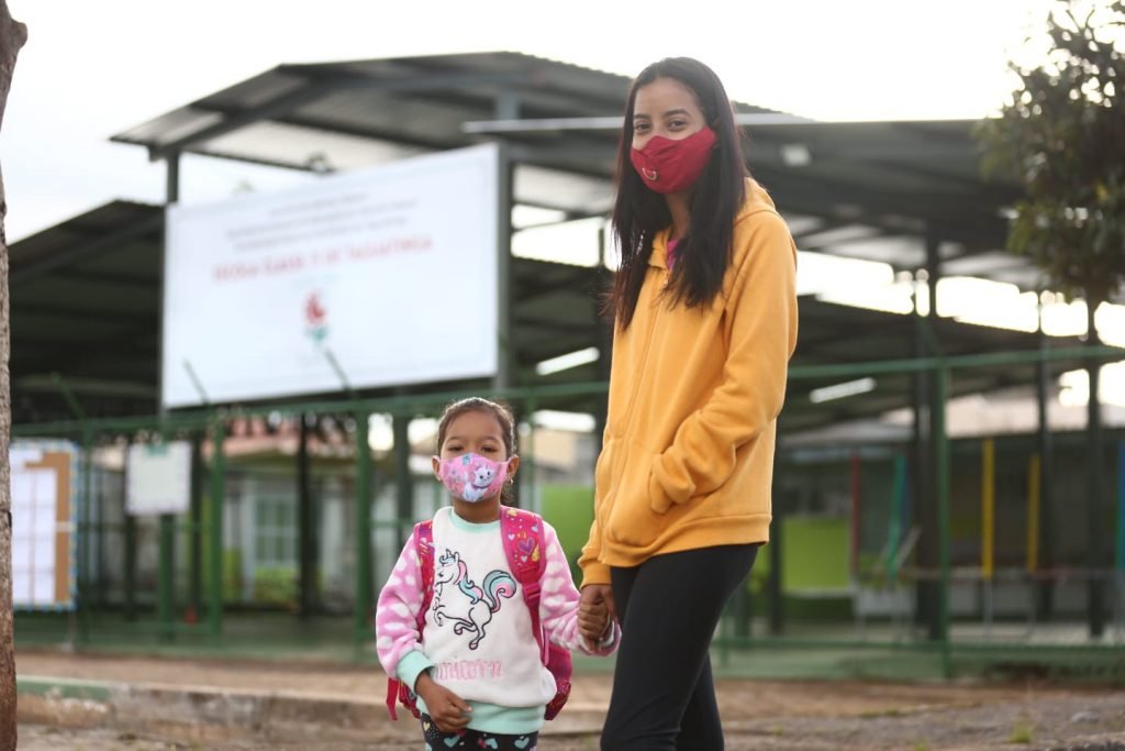 Volta às aulas presenciais em escolas públicas do DF