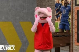Neto se veste de Peppa Pig para zoar derrota do Palmeiras no Mundial