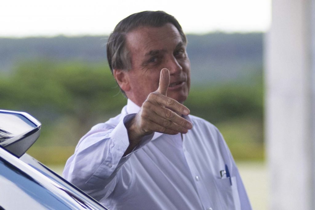 Presidente da República Jair Bolsonaro fala com a imprensa antes da viagem para a Russia aonde se encontra com o presidente Vladimir Putin