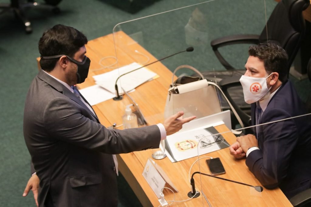Deputado distrital Jorge Vianna retorna a CLDF após ter covid 19 6