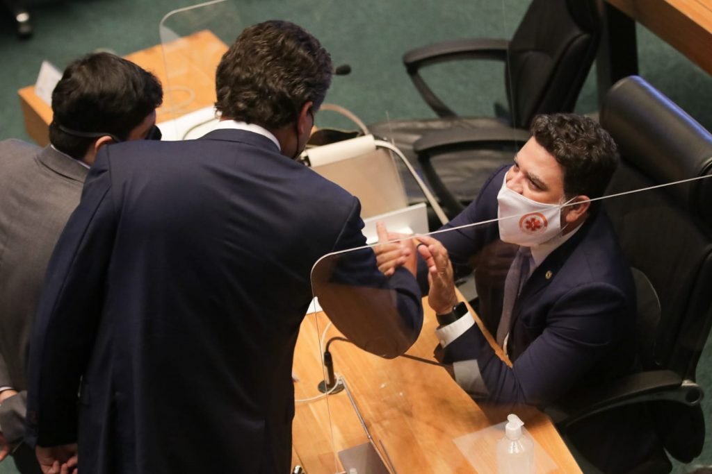 Deputado distrital Jorge Vianna retorna a CLDF após ter covid 19 6