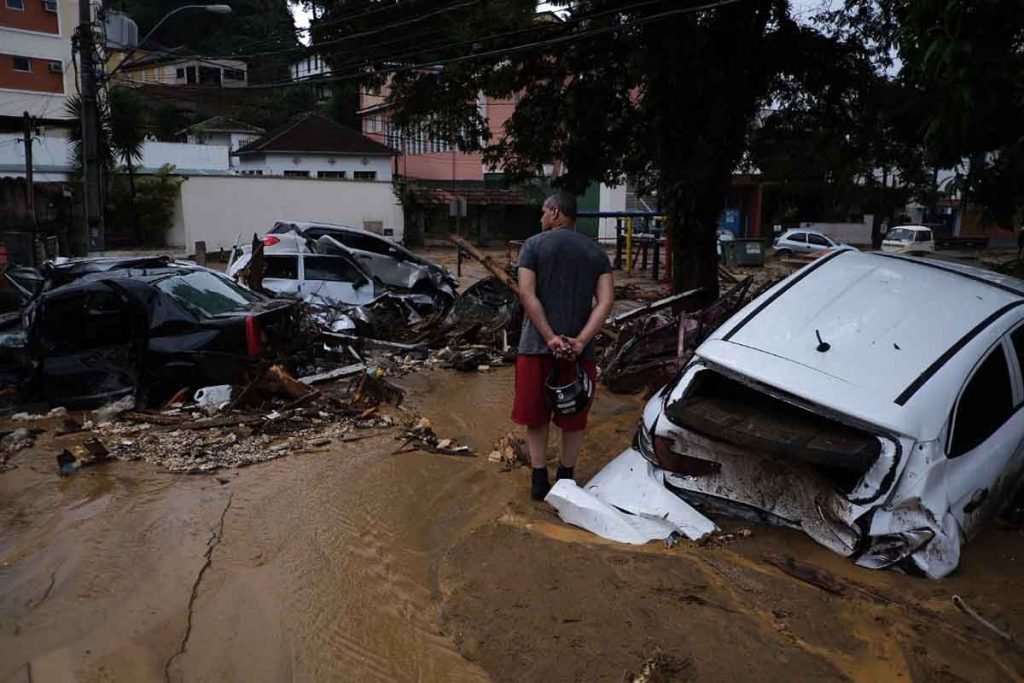 chuva em três horas superou média do mês; entenda