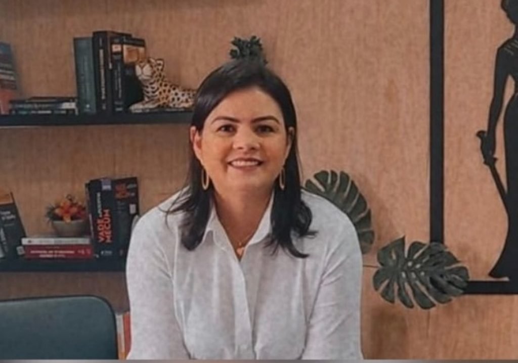 Advogada Fabiana Castro atuou na Justiça para conseguir injeção de alto custo a paciente com câncer em Goiânia, Goiás