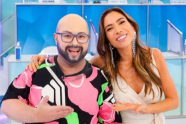 Humorista é afastada do 'Programa Silvio Santos' após ter crises