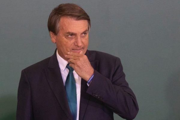 Imagem de apoio a Bolsonaro em prédio de Belo Horizonte é montagem