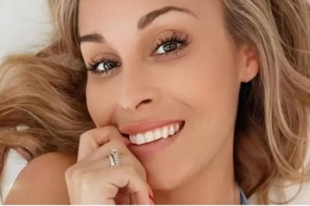 Modelo do OnlyFans recebe oferta de R$ 100 mil para vender dentes a fã