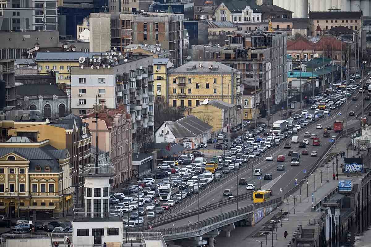 como Kiev está reagindo à invasão