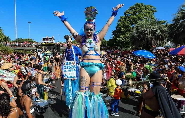 Carnaval de rua no Rio em 2020