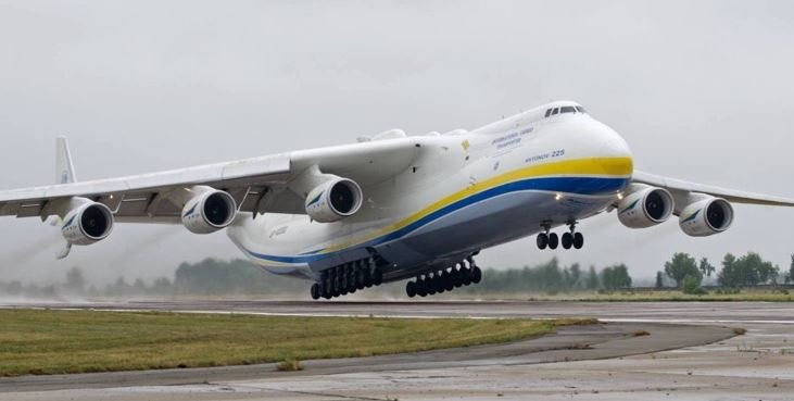 Brasil receberá voo especial de companhia aérea ucraniana que buscará carga  de 7.300 quilos